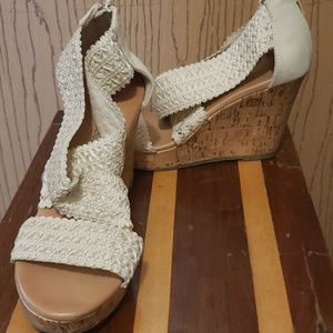 Womens shoes